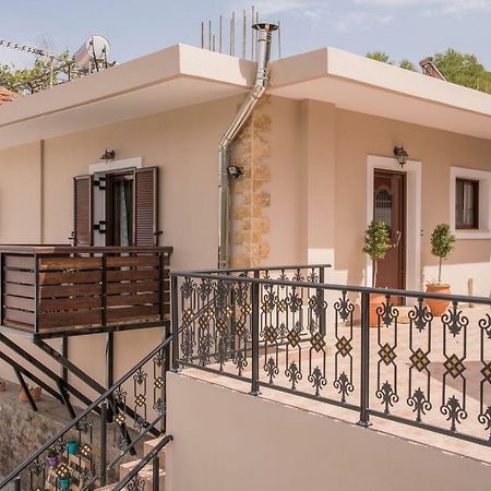 Marika Traditional Home Elos Luaran gambar