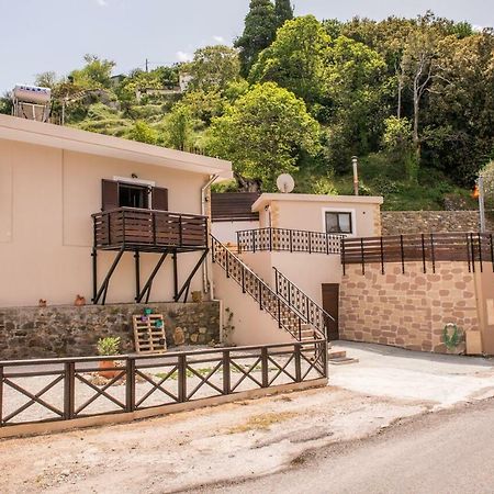 Marika Traditional Home Elos Luaran gambar