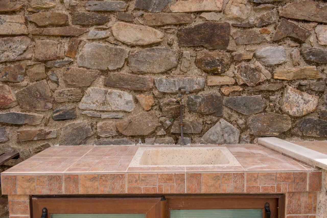 Marika Traditional Home Elos Luaran gambar