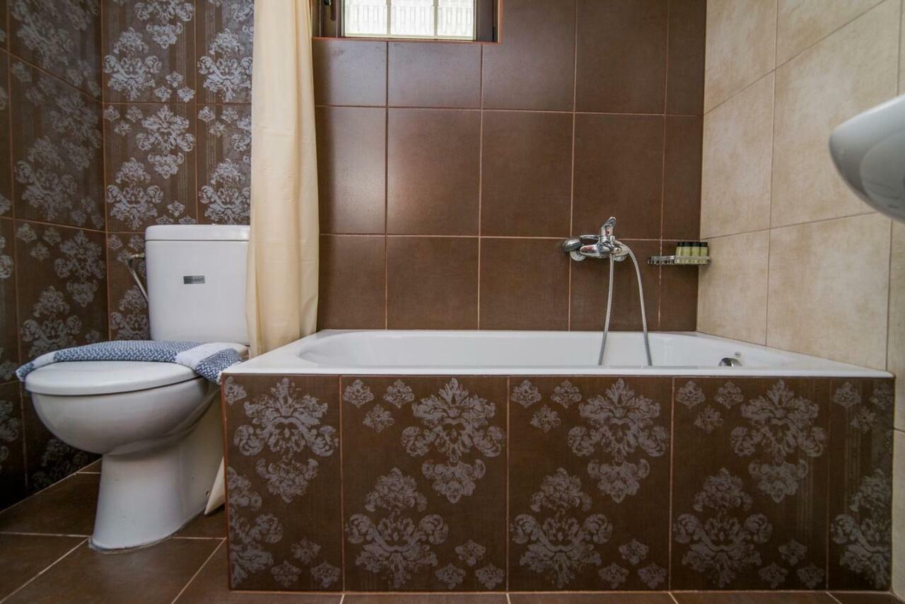 Marika Traditional Home Elos Luaran gambar