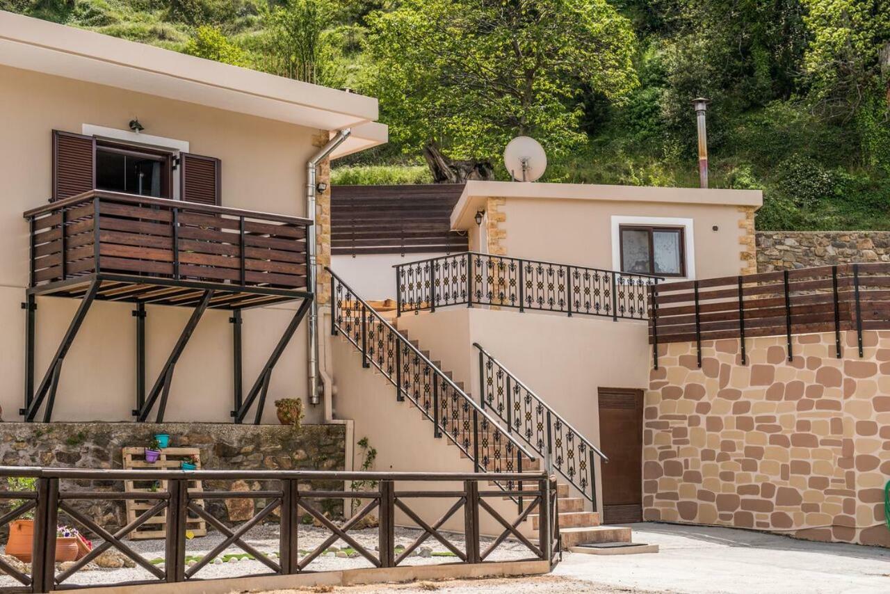 Marika Traditional Home Elos Luaran gambar