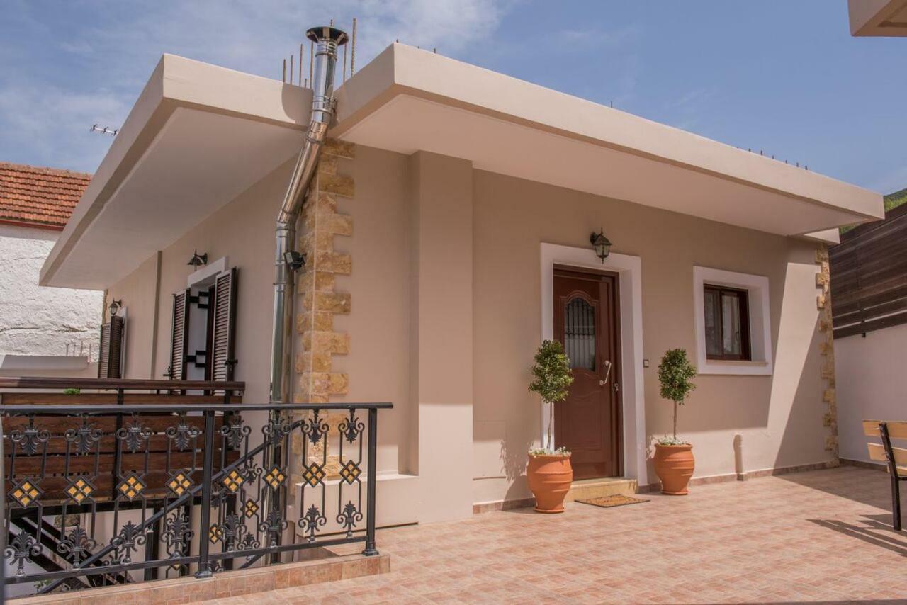 Marika Traditional Home Elos Luaran gambar