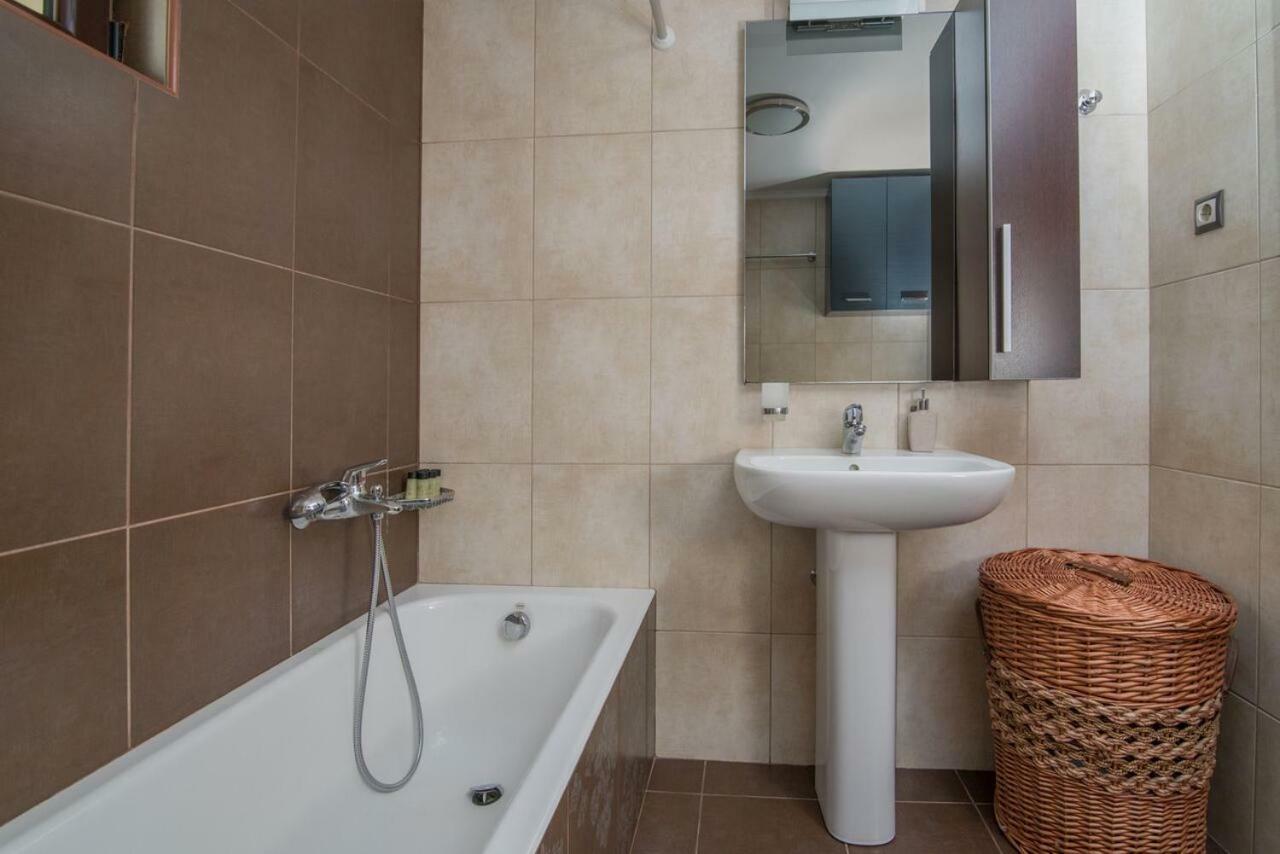 Marika Traditional Home Elos Luaran gambar