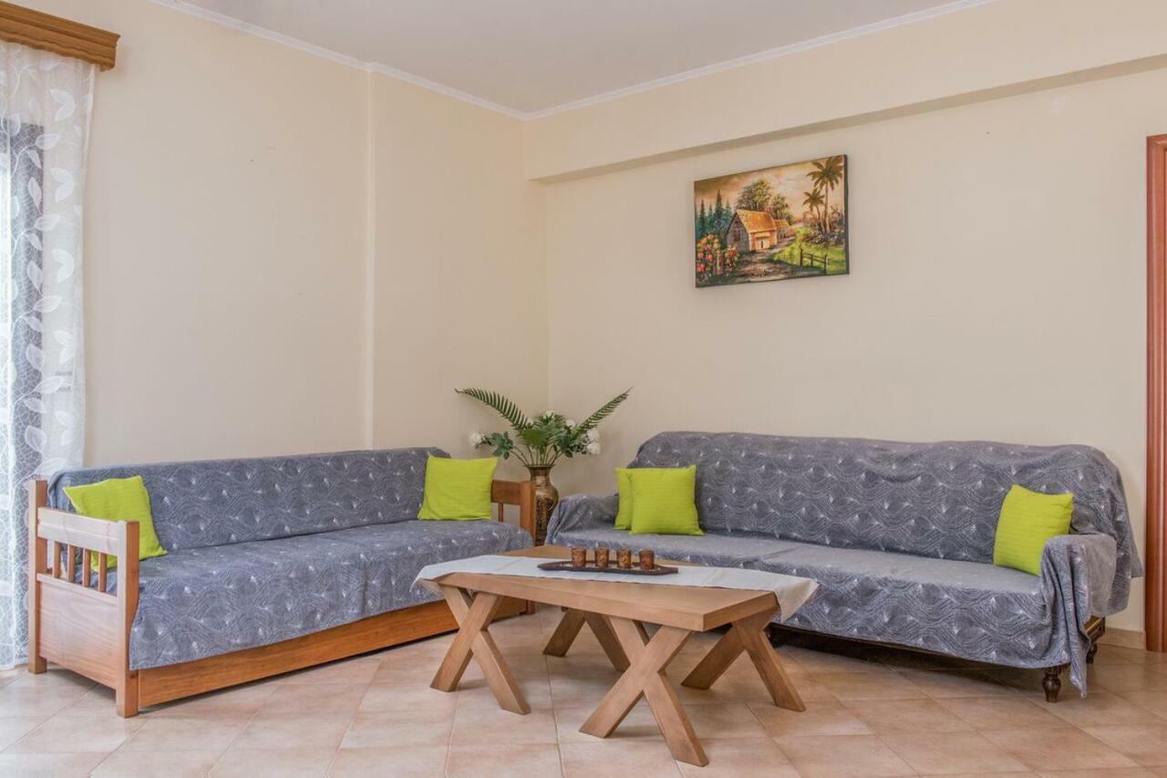 Marika Traditional Home Elos Luaran gambar