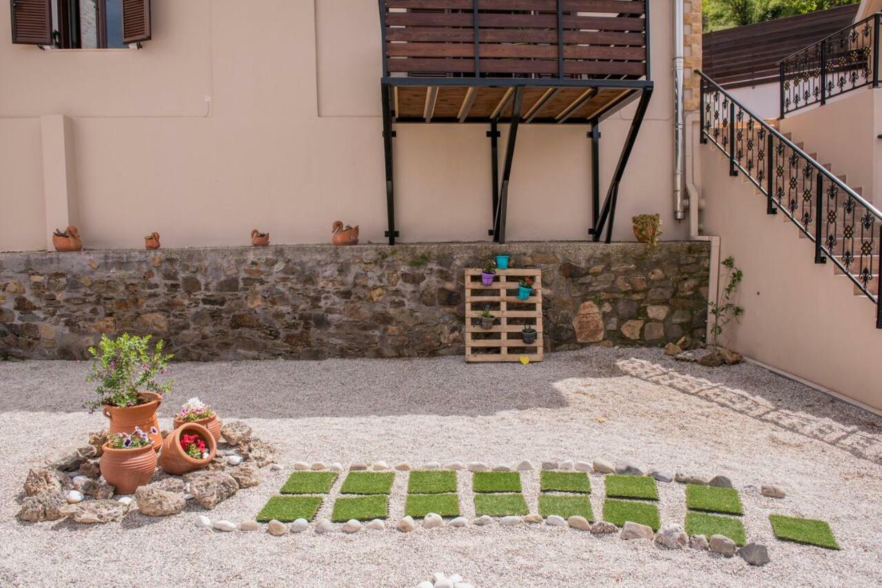Marika Traditional Home Elos Luaran gambar